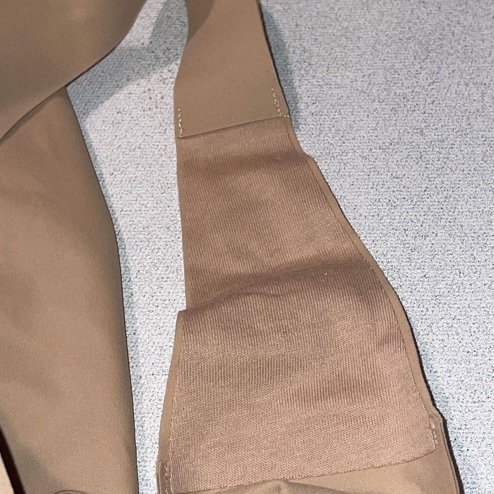 NEW Aerie Smoothiez Tan One-Piece Bodysuit (Multiple Sizes, $49.95) - Picture 8 of 12